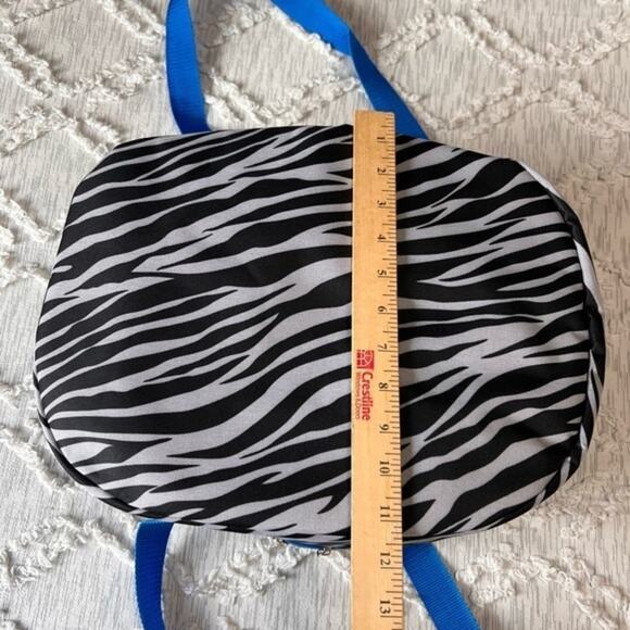 Zebra Print, Insulated Food Carrier Casseroles‎ Dish - Picture 6 of 8